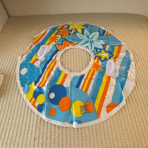 New - Intex Inflatable Pool Float with Colorful Patterns - The Wet Set - Picture 4 of 4